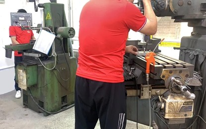 环球直播五金冲压